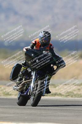 media/Oct-03-2025-CVMA Friday Practice (Fri) [[0c1e57b650]]/5-Racer 4/Session 3-Turns 16 and 17 Exit/